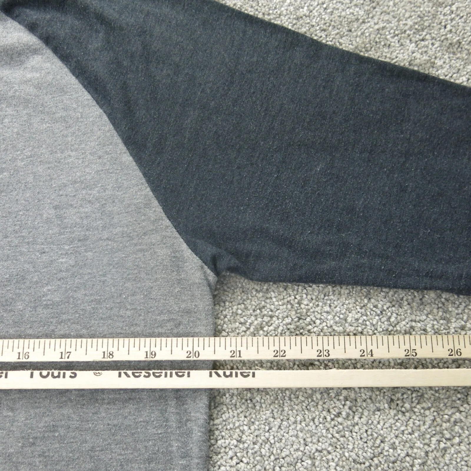 American Eagle Shirt Mens Large Gray Henley Tee Long Sleeve Casual Classic Fit