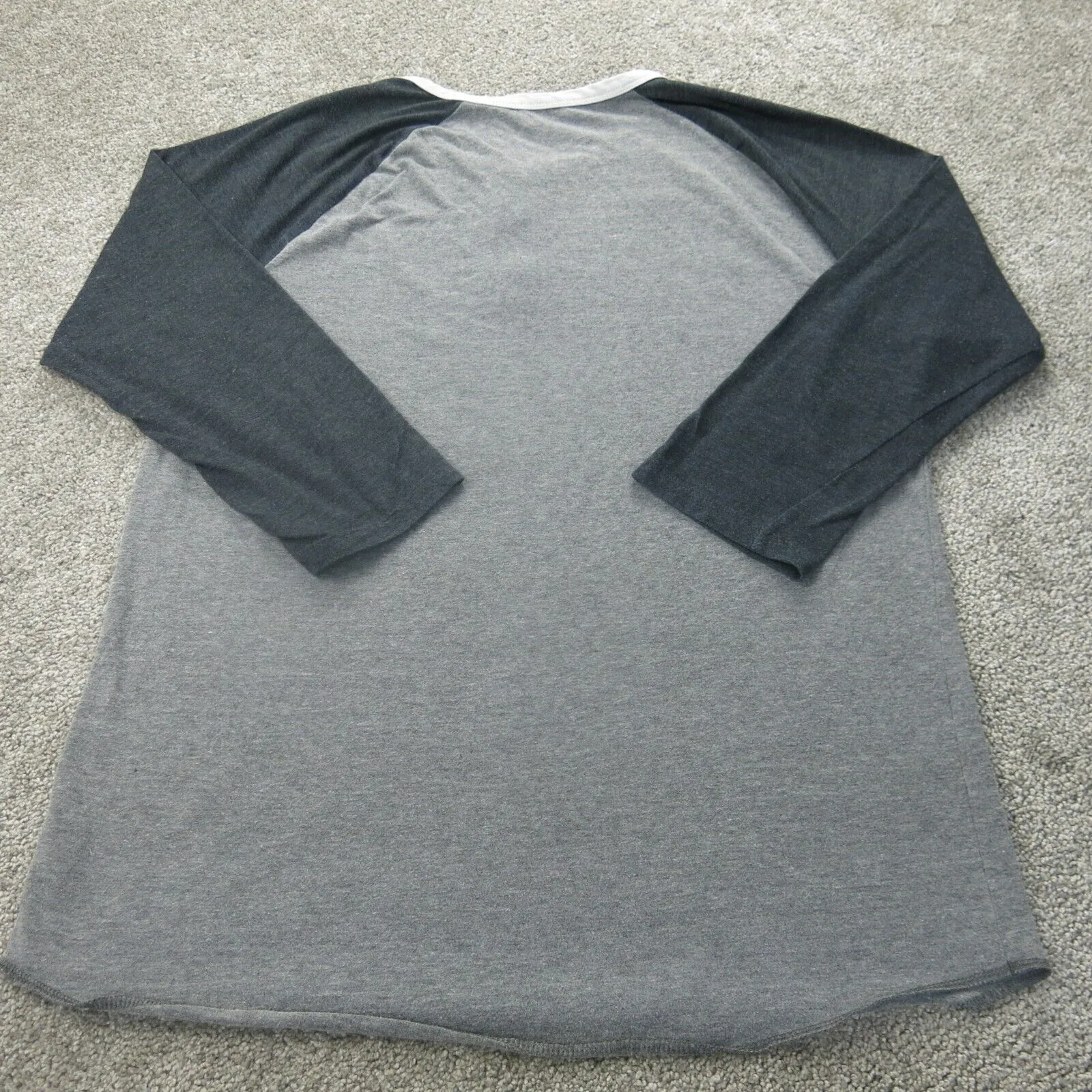 American Eagle Shirt Mens Large Gray Henley Tee Long Sleeve Casual Classic Fit