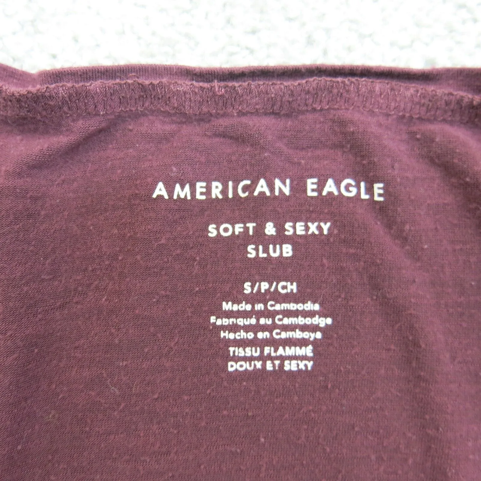 American Eagle Shirt Women Small Red Long Sleeve Pullover Henley Tee Soft & Sexy