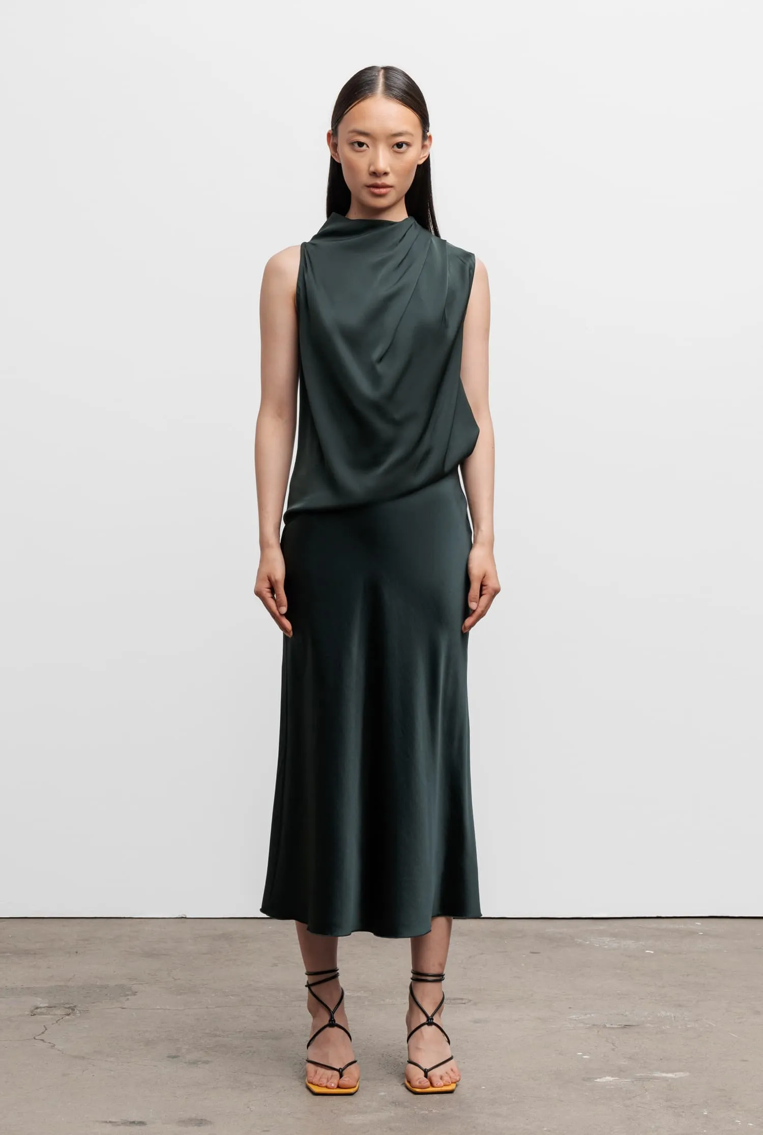 Hana silk satin skirt deep forest