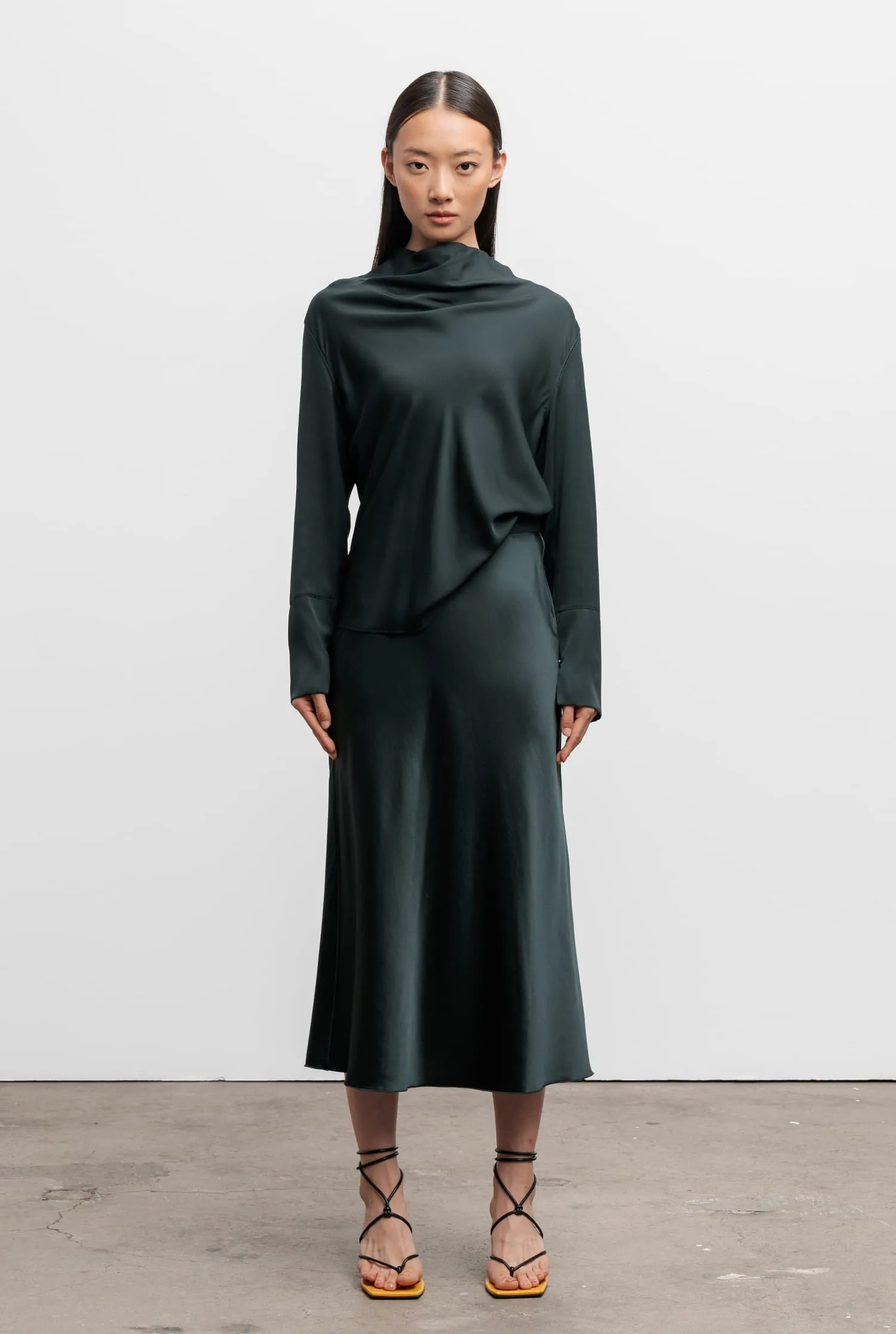 Hana silk satin skirt deep forest