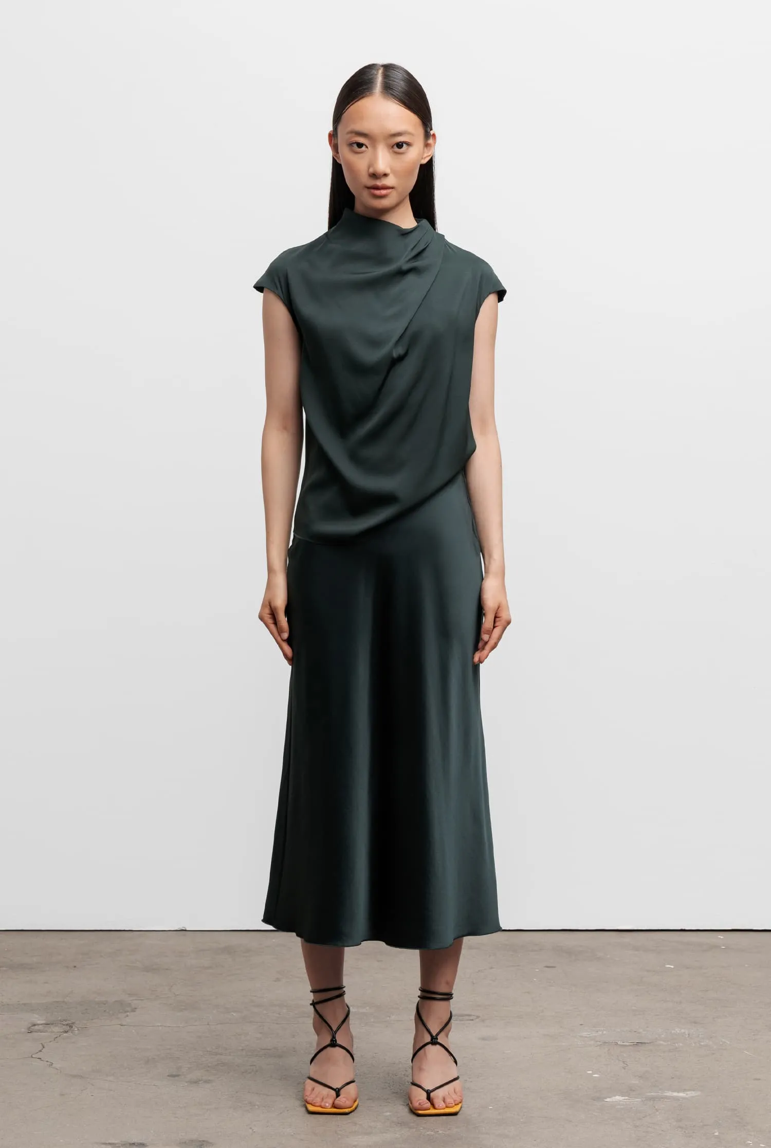 Hana silk satin skirt deep forest