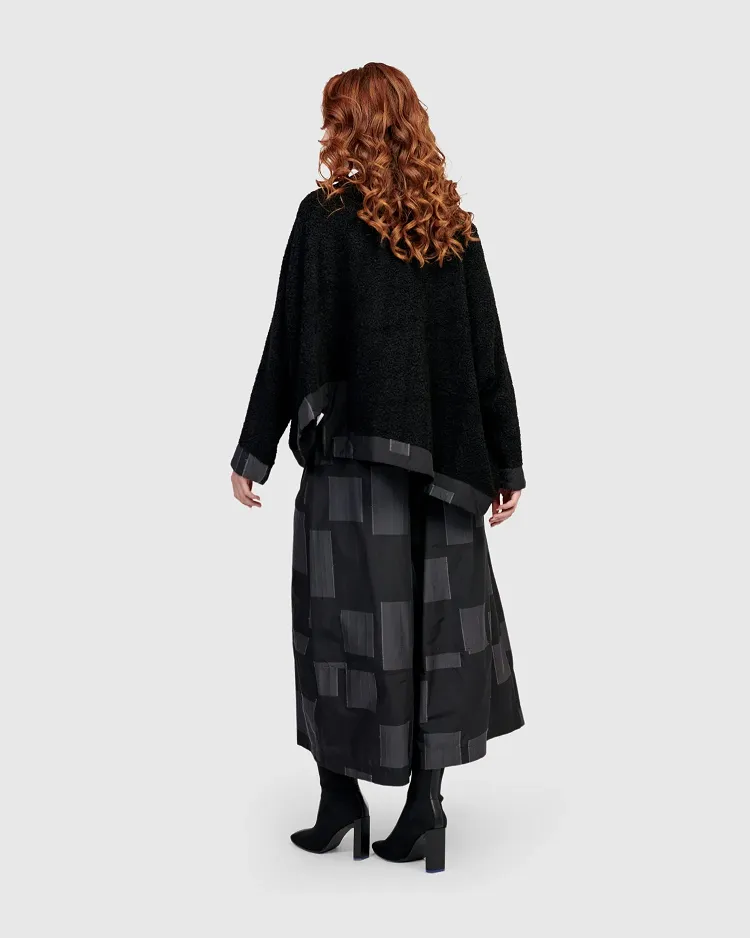 Urban Zora Squares Pullover